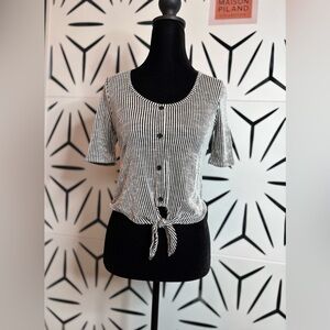 Anthropologie Caution To The Wind Black & White Striped Front Knot Top Size S